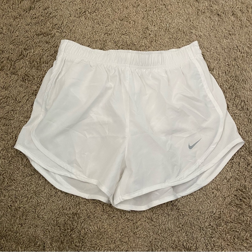 White Nike Tempo Shorts (women/size small)